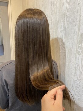 テーラヘアー 妙典店(TELAHAIR) ウルツヤシルバーアッシュ【妙典】