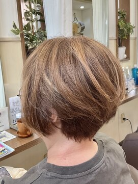 コア フィール ア デイ(COIFFURE A DAY) 【M3Dトリートメント髪質改善】見附今町