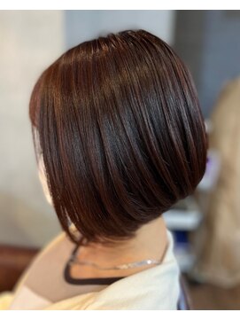 スローネ(THRONE) 艶カラー／髪質改善／新宿／20代30代40代