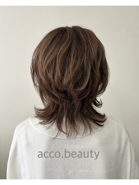 ヘアーアンドメイク アッコ(hair and make acco) ウルフ