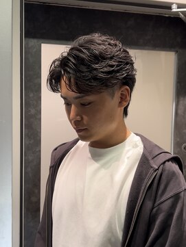 ゼスト リル 新宿(ZEST lill) ニュアンスパーマスペインカールフェザーパーマメンズパーマ