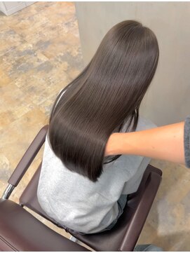 エス 大阪梅田店(es) 髪質改善縮毛矯正×似合わせカット×トリートメント