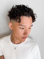 ルーシー 渋谷(LUCEY) 極道パーマホワイトメッシュオールバックパーマフェード短髪