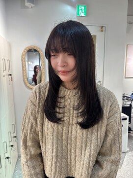 ローウェ 京都四条河原町(Louwe) レイヤーカット/顔まわり/ミディアムレイヤー/四条河原町