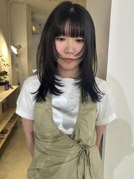ニコフクオカヘアーメイク(NIKO Fukuoka Hair Make) [NIKO]ハッシュカット/レイヤーカット/グレージュ