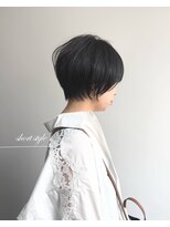 ヘアオーブロジック(HAIR orb LOGIC) 重さが気になる髪をひし形ショートですっきりに