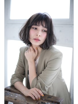 トッカ ヘアアンドトリートメント 難波店 シークレットラインカラースタイル