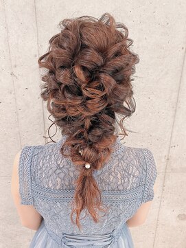 ルラブランシェ(Rula branche) パーティーヘアセット【11】