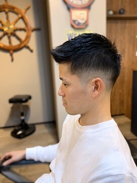 バーバー スタジオ ラフテル(Barber Studio RAFTEL) スキンフェード