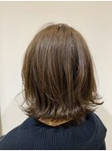 切りっぱなしボブ×ちょこっとレイヤー