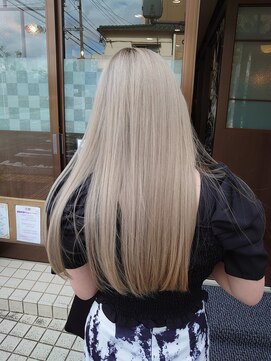 マツイ(Matsui) ワンレンロングヘア　　ミルクベージュ