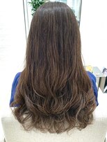 ステアケース 武蔵小杉店(stair:case)&nbsp;コテ風パーマ2022年最新版人気髪型　セミロング