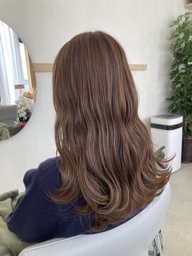 カプリス(Caprice) シナモンベージュ