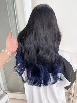 イース バイ アンブルリュクス 北千住(Ease by amble luxe) ネイビーグラデーション