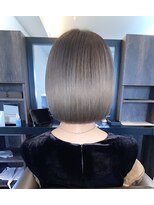 アールサロンプラスキャスパ 自由が丘(Rrsalon+CASPA) 肩に付かず首元がスッキリ見える顎下2cmボブ×髪質改善Tr
