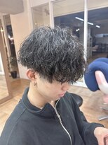 グート ヘアーメイク(gut HAIR MAKE) 刈り上げマッシュ ツイストスパイラル 重ため