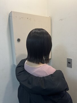 キャンバス バイ ネオリーブ 横浜西口(Canvas by neo.) 切りっぱなしボブ ボブカット 似合わせカット