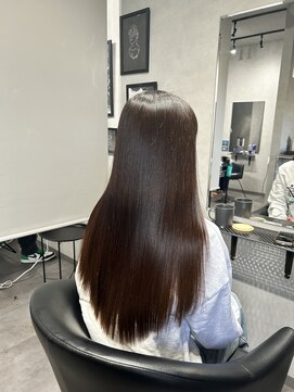 アクロマティック(Achromatic) 水素トリートメント