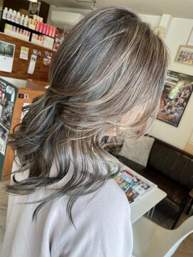 ヘア メイク ココ(hair make coco) ハイライトで気分転換♪