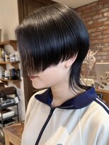 ボコカ(bococa)&nbsp;ハンサムウルフショート黒髪ミディアム