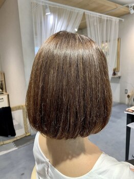 ラフ(RUFF)の写真/経験豊富なスタイリストが、あなたの髪のお悩みを解決!大人女性の魅力を引き出すスタイルをご提案♪