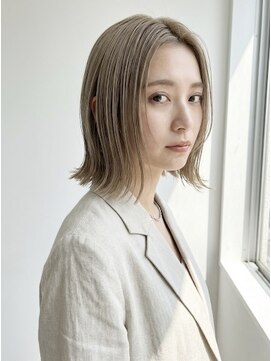 ミルクティーグレージュ