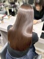 キュア 表参道(CURE)&nbsp;縮毛矯正後のメンテナンスはエステトリートメントで潤いを！