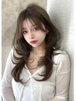 キティー(kiti)&nbsp;ベージュカラー×ハッシュカット