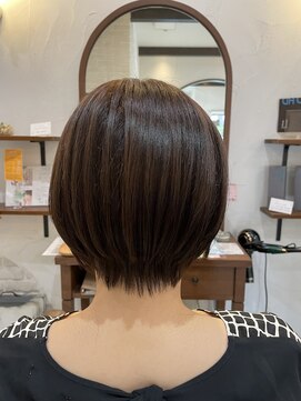 ヴィアンカ(Vianca) 丸みショートボブ