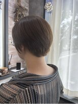 アンレーブ ヘア メイク&nbsp;襟足すっきり大人の丸みショートボブ/秋カラー