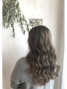 ソンリエ 青竹店(SONRiE) 外国人風ヘアカラー