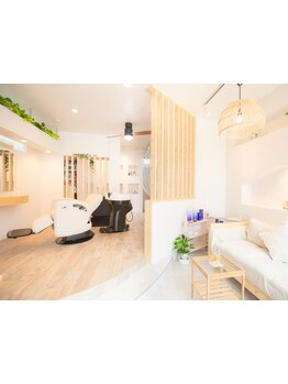 【髪と頭皮に優しい美容サロン】少人数サロンだからこそお客様一人ひとりに寄り添ったご提案を致します♪