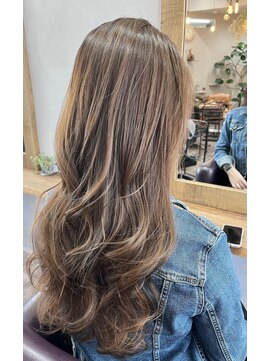 美容室 ラ・クープ 脱白髪染め大人ハイライト