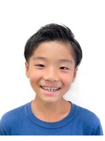 黄ぐまくん美容室 キッズカット ツーブロック