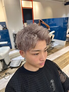 ルースト 八王子店(ROOST) ハイトーンアップバングショート