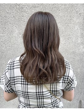 マノハル(MANOHARU) パープルを足したバレイヤージュ　ツヤ感モカブラウン