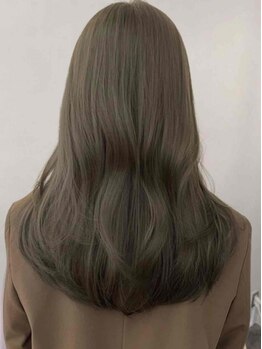 リタ(RITA)の写真/何年も先のことまで考えられたこだわりの薬剤と技術だから、継続的にカラーをしてもいつまでも素敵な髪に♪