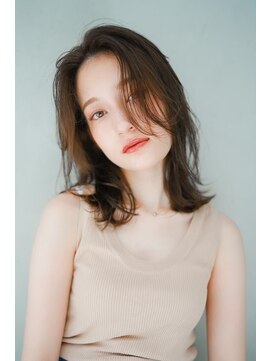 ギークス(GEEKS) 【GEEKS渋谷】顔周りレイヤー/グレージュ/30代40代/美髪/春ヘア