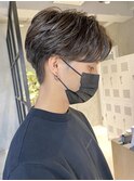 センターパートニュアンスパーマ刈り上げツーブロックメンズヘア
