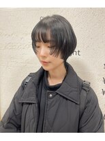 モリオ フロム ロンドン サッポロファクトリー店(morio FROM LONDON)&nbsp;ボブレイヤー　顔まわりウルフ　morio 札幌レイヤー