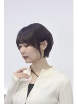 大人かわいい小顔ショートショートヘア30代40代50代白髪ぼかし