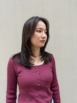 ビュートリアム 広尾(BEAUTRIUM) ミディアムレイヤー　ハイライトカラー