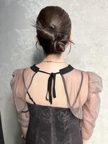 コトナ(kotona)&nbsp;【個性派カチモリ】ツインアレンジリボンヘアねじりハーフツイン