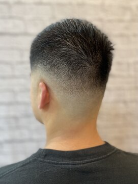 グレイスフルバーバー 赤坂見附店 メンズ/スキンフェード/ベリーショート