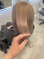 トロワ 高崎(TROIS.) ミルクティーベージュ