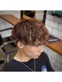 ブレイブボーイズ(BRAVE Boyz) ブラウンハイライト波巻きパーマ
