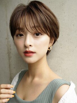 マルツ 銀座(maltu) 小顔ひし形ショートボブ30代大人かわいい美髪ネビージュ