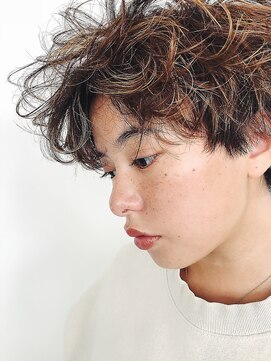 フィルムス 柏(FILMS) 暗めカラー/グランマッシュ/デザインカラー/レイヤーカット/柏