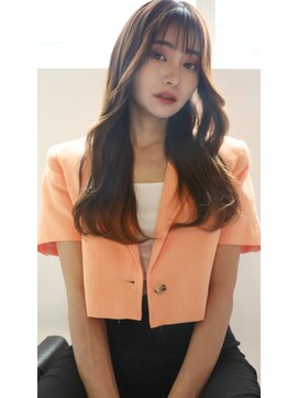 フィガロ デュデュ 新石切店(Figaro DOU DOU) くびれヘアシースルーバング