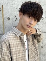 アーリー(Ali'i)&nbsp;ソフトツイストパーマサイドパートマッシュショート刈り上げ